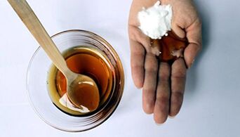 A mixture of soda and honey is a popular remedy for increasing blood circulation in the penis